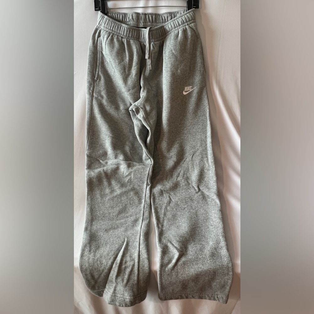 NIKE Sportswear Club Fleece Men's Sweatpants